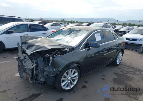 2015 Buick Verano Convenience Group из США, поврежденный, VIN 1G4PR5SK3F4176487